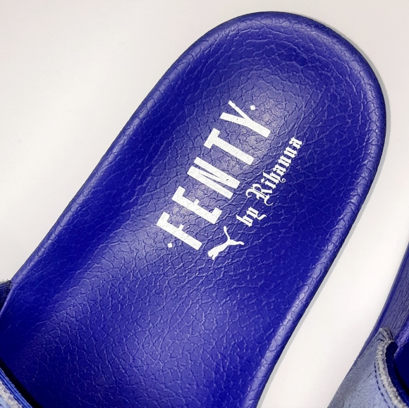 PUMA | Rihanna Fenty FU Leadcat Slides - Picture 5 of 8